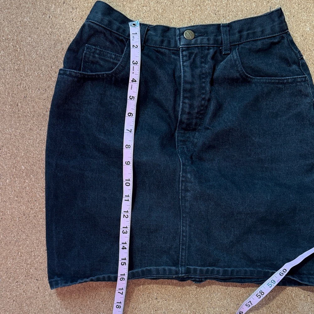 Vintage Georges Marciano for Guess High Waist Black Jean Skirt Sz 29 USA - Picture 5 of 5